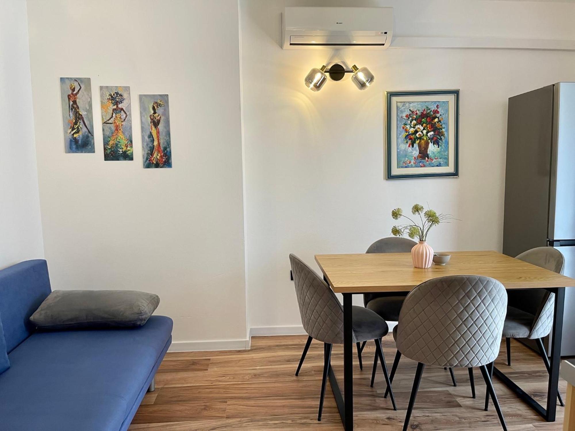 Mirela Apartman