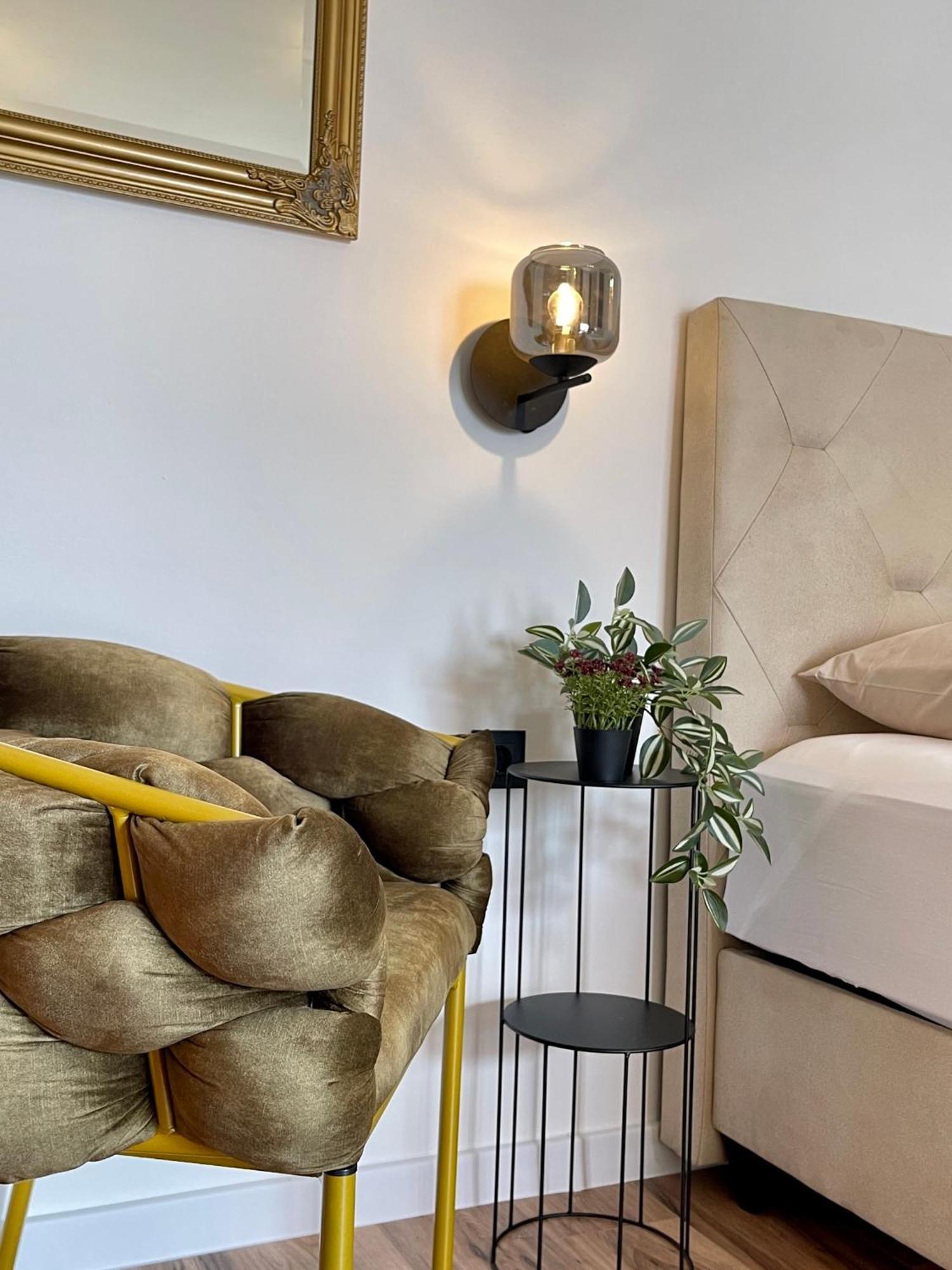 Apartman Mirela *