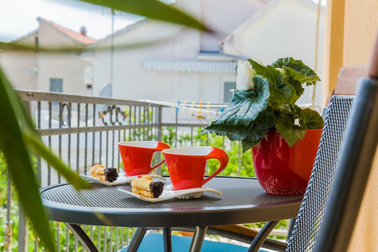 Mirela Apartman